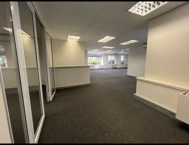 209M² OFFICE TO LET IN ROSEBANK